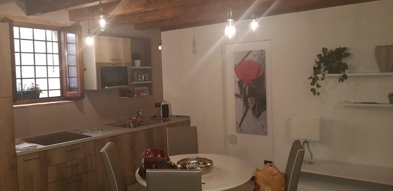ヴェローナCasa Rossellaアパートメント エクステリア 写真